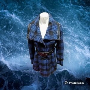 Women's Blanc Noir Button Down Jacket